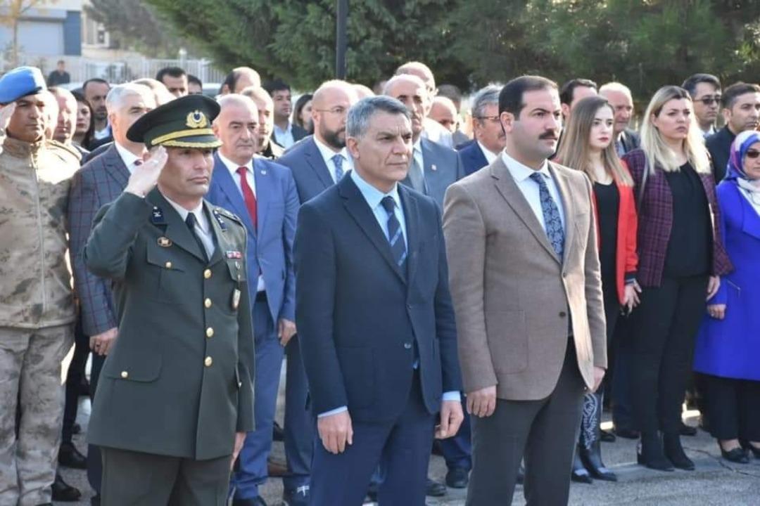 Tatvan’da Atatürk’ü anma töreni