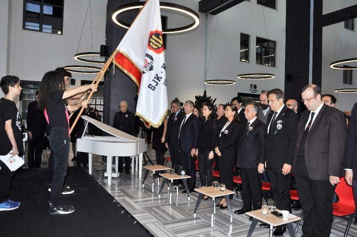 Çebi, 9’u 5 geçe Kabataş’ta saygı duruşunda bulundu G1