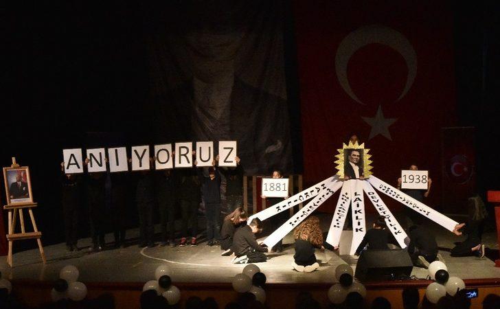 Ahlat’ta Atatürk’ü anma töreni G2