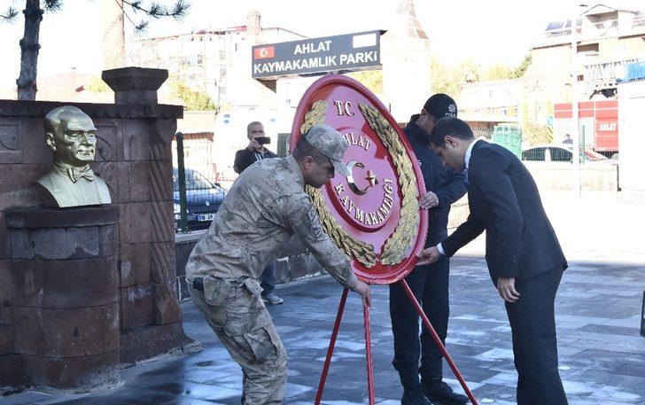 Ahlat’ta Atatürk’ü anma töreni G3