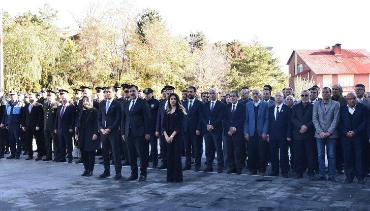 Ahlat’ta Atatürk’ü anma töreni G4