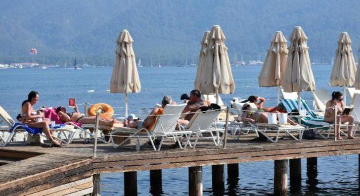 Muğla ve Kocaeli'de Kasım'da denize girdiler G1