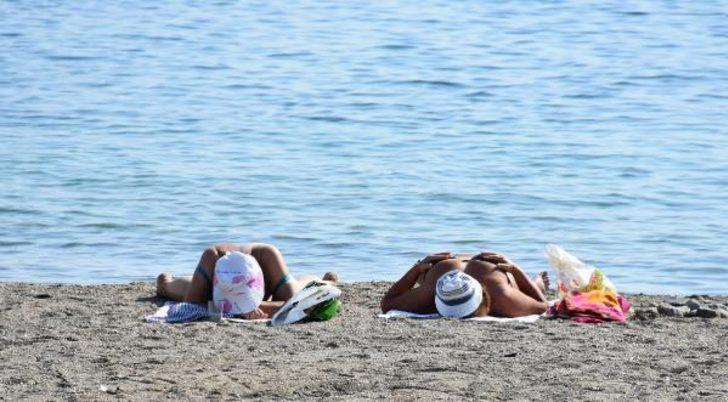 Muğla ve Kocaeli'de Kasım'da denize girdiler G2