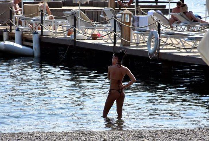 Muğla ve Kocaeli'de Kasım'da denize girdiler G3