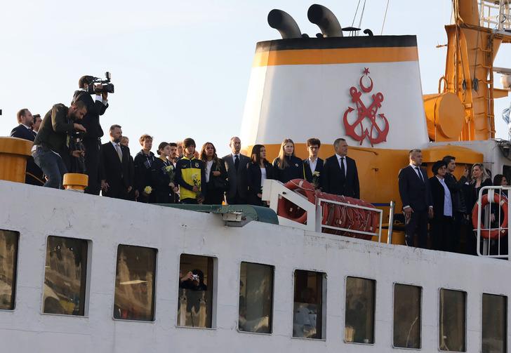 Fenerbahçe Kulübü, vefatının 81. yıl dönümünde Atatürk'ü andı G5