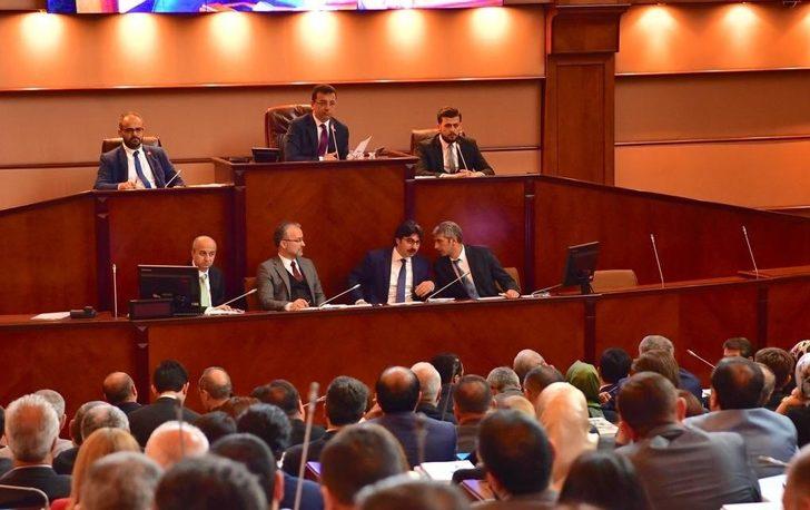 İmamoğlu'nun zor bütçe sınavı G2