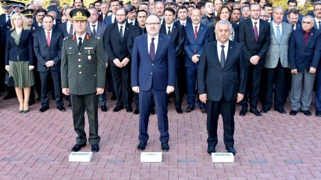 Afyonkarahisar’da Atatürk törenlerle anıldı