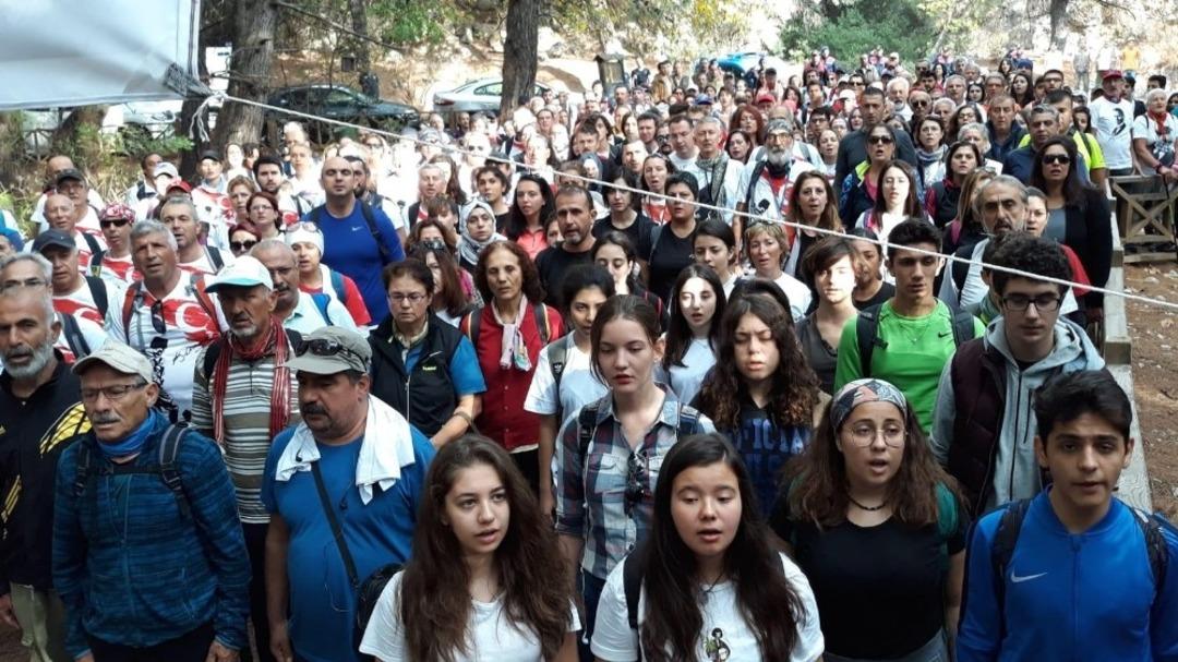 Milli Park&rsquo;ta Atat&uuml;rk&rsquo;&uuml; anma y&uuml;r&uuml;y&uuml;ş&uuml;