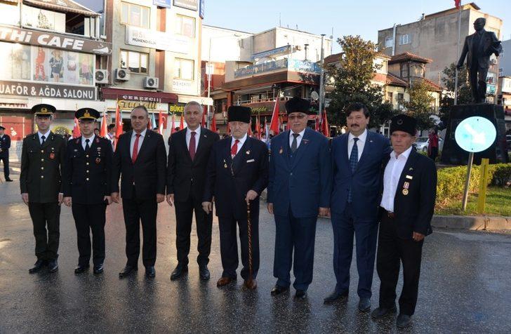 Hendek’te 10 Kasım Atatürk’ü anma törenleri G3