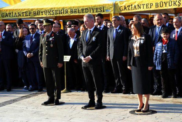 Atatürk'ün doğum tarihi yanlış yazıldı! Sosyal medyadan büyük tepki  G1