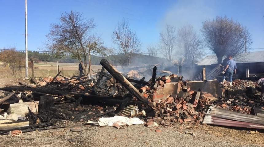 Kastamonu&rsquo;da bir ev yandı