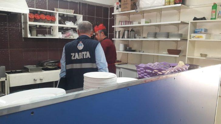 Zabıta ekipleri, sağlıksız gıdaya müsaade etmiyor G3