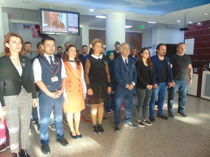 Denizli Özel Cerrahi Hastanesinde Ata’ya özel tören G1