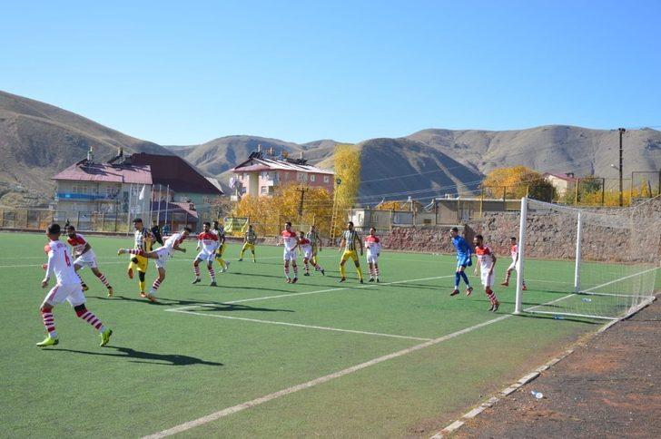 Bitlis Özgüzeldere Spor evinde rakibini 6 golle geçti G2
