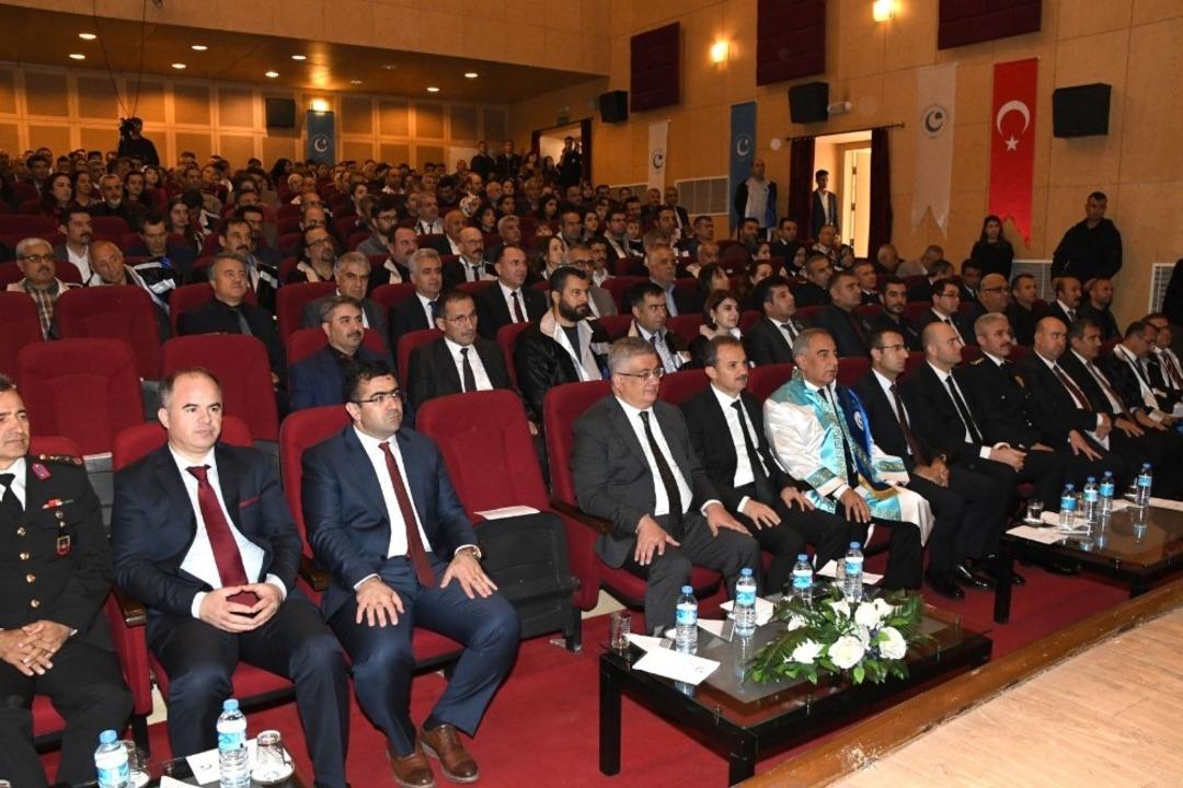 Atat&uuml;rk, ebediyete intikalinin 81. yılında t&ouml;renle anıldı