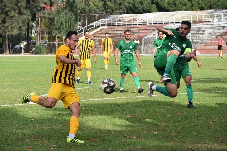 Aliağaspor FK evinde 3 puan kaptırdı G3