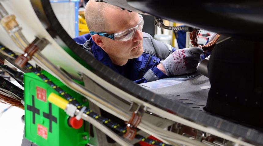 Rolls-Royce'tan Yeni Hibrit - Elektrikli U&ccedil;uş Projesi