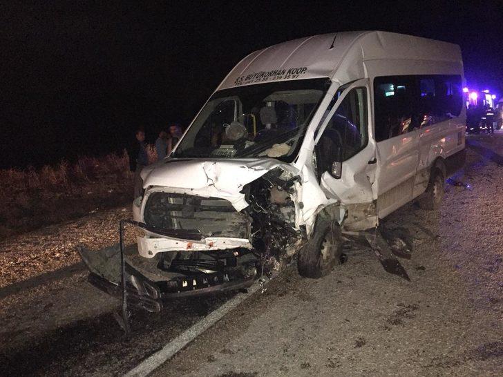 Bursa'da zincirleme kaza: 1 ölü, 20 yaralı G5