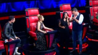 O Ses Türkiye'de Beyaz'dan yarışmacıya sürpriz! Ünlü ismi telefonla aradı!  