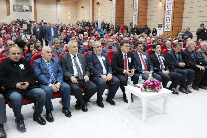 Erzincan’da “Peygamberimiz ve Aile" adlı konferans düzenlendi G1