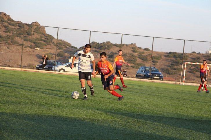 Ülküspor’dan Demirci Belediyespor’a yarım düzine gol G4