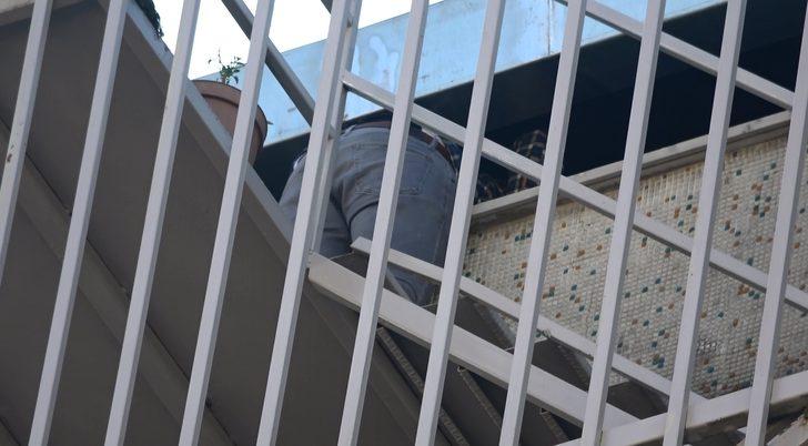 Sultangazi'de maaşını isteyen işçiyi, patronları dövdü! G4