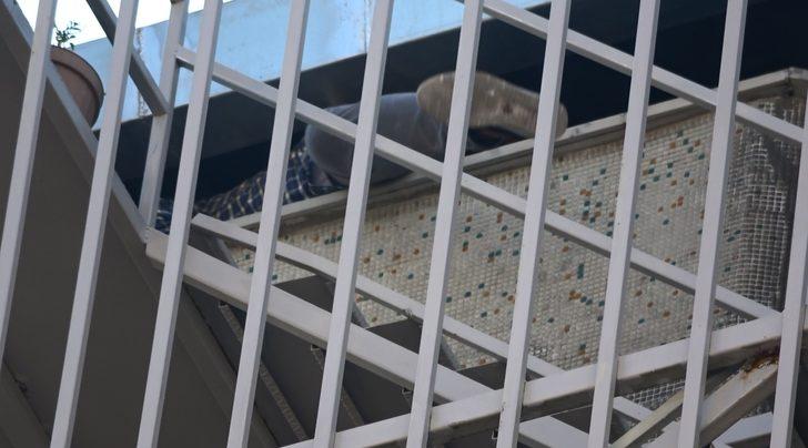 Sultangazi'de maaşını isteyen işçiyi, patronları dövdü! G5