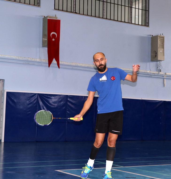 Engelli sporcu, 'Batminton Avrupa Şampiyonası'na hazırlanıyor G5