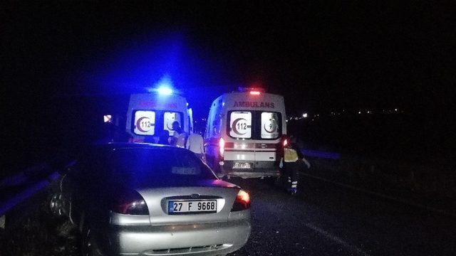 Gölbaşı ilçesinde iki otomobil çarpıştı: 3 yaralı