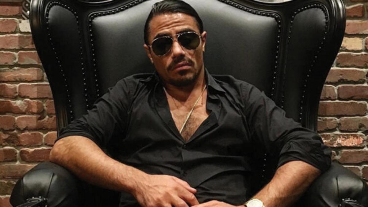 Nusret'in &ccedil;alışanları konuştu: Kendini mafya babası Tony Montana sanıyordu!