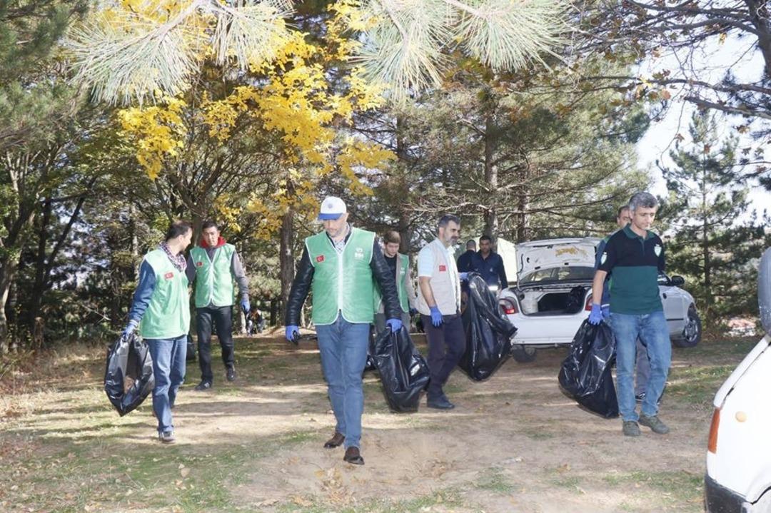 Başkan Bi&ccedil;er: "&Ccedil;evre bilincine destek vereceğiz"