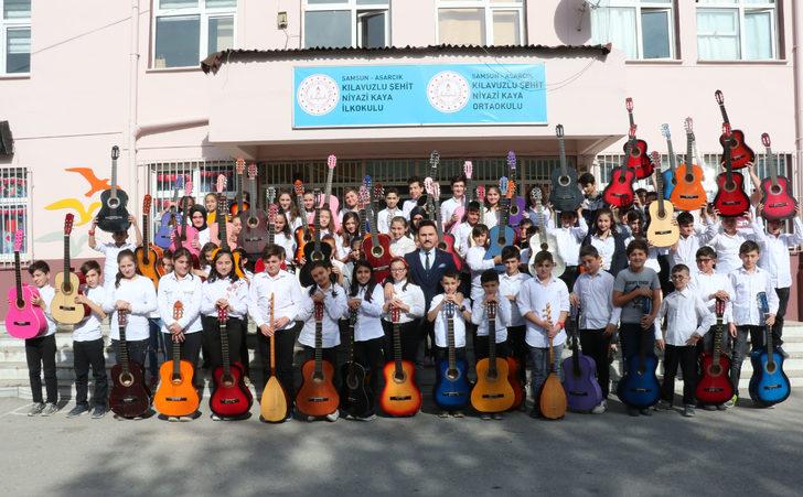 'Konservatuar'a dönüştürdüğü okulda öğrencilerin hayalleri değişiyor G3