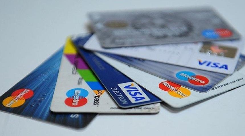  Sevgililer Günü'nde kartlı ödeme 3,3 milyar lira oldu