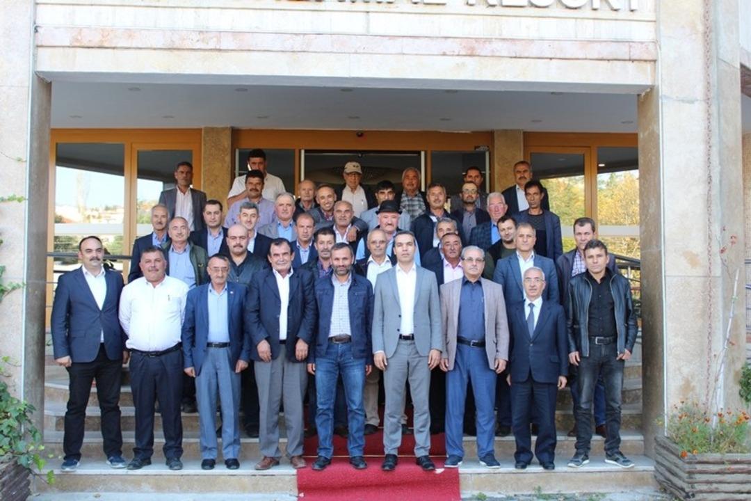 21 k&ouml;ye 17 bin 630 metrekare kilitli parke taşı d&ouml;şendi