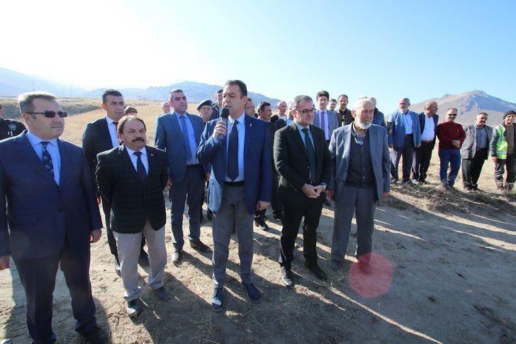 Hacılar’da yarının nefesi için 2 bin fidan dikildi G3