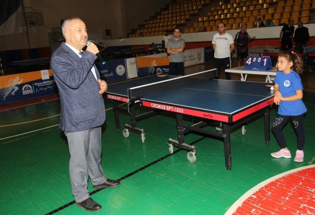 Gebze&rsquo;de masa tenisi turnuvası başladı