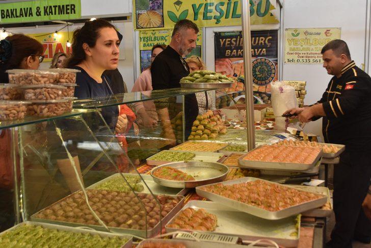 İzmir'deki Gaziantep Günleri'ne yoğun ilgi G3