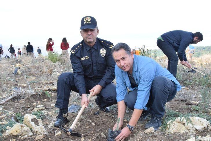 Lapseki’den fidan dikimi kampanyasına destek G5