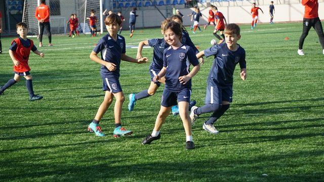 Paris Saint Germain Academy Bursa’dan İstanbul çıkarması