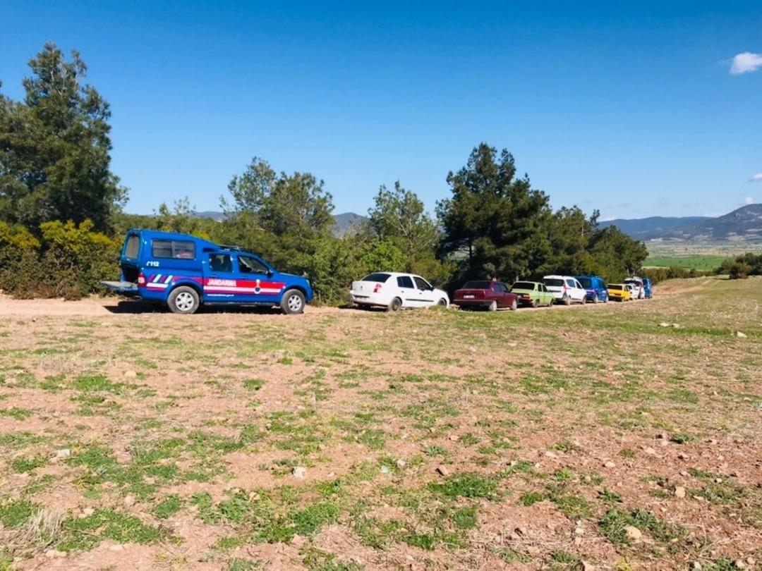 Antalya&rsquo;da yasa dışı k&ouml;pek d&ouml;v&uuml;ş&uuml;ne baskın