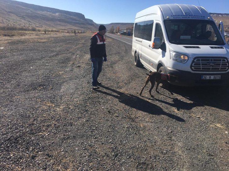 Kars’ta 354 jandarmanın katılımıyla uygulama yapıldı G4