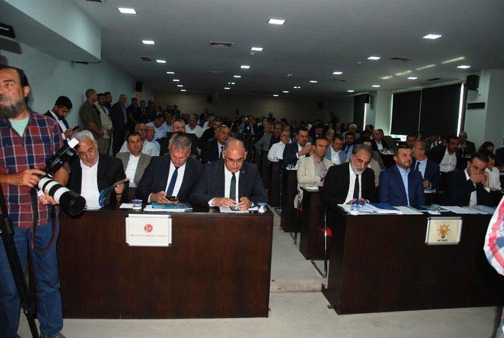 Büyükşehir Meclisinde işçi çıkarmalar gündemde G3