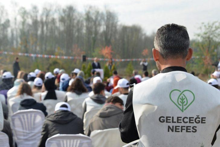 Hendek’te 12 bin 700 fidan toprakla buluştu G3