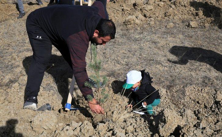 Bayburt’ta 73 bin fidan toprakla buluştu G2