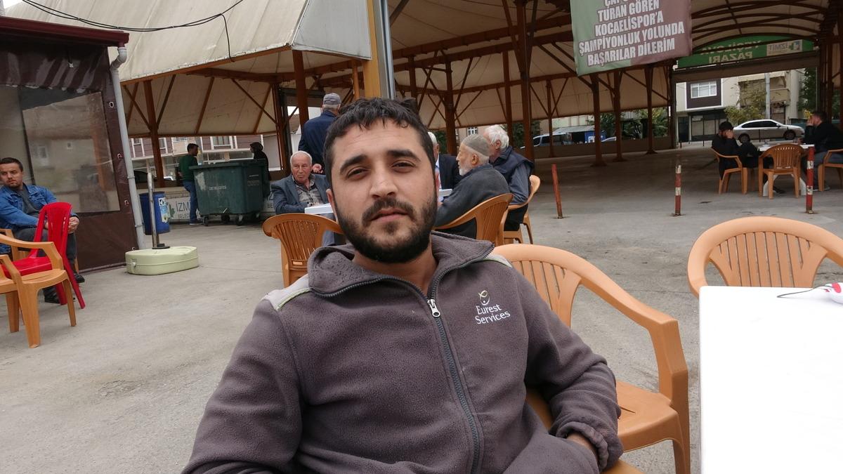 Bah&ccedil;edeki konteyner yandı, okul tatil edildi (2)