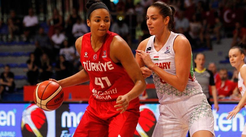 A Milli Kadın Basketbol Takımı'nda Kiah Stokes kadrodan çıkartıldı