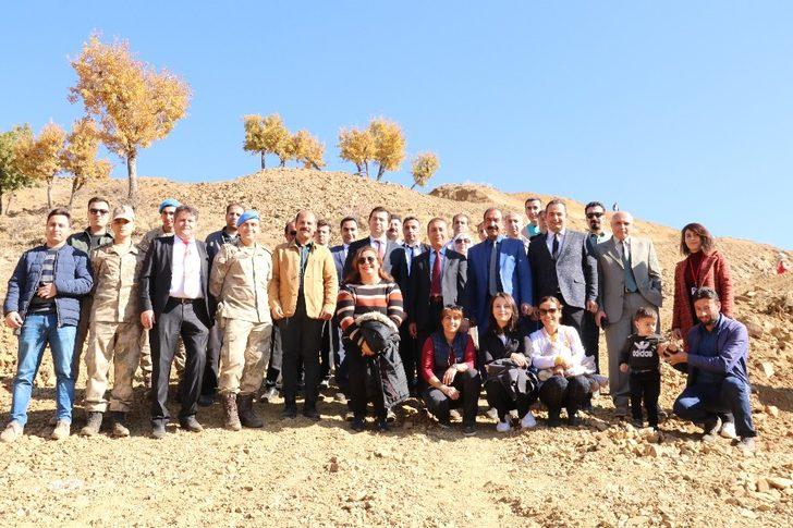 Hizan’da fidan dikimi G1