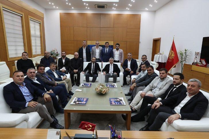 Başkan Yüce: “Sakaryaspor’un eski günlerine dönmesi en büyük arzumuzdur” G4