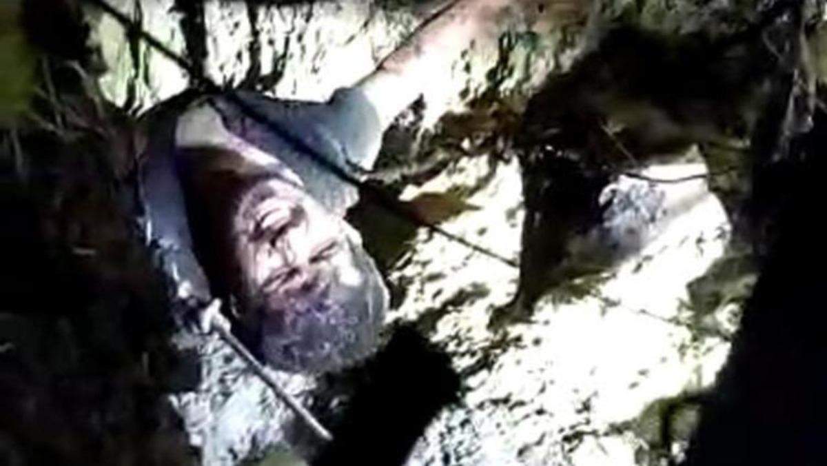 D&uuml;şt&uuml;ğ&uuml; kuyuda &ouml;l&uuml;mden d&ouml;nen gen&ccedil; yaşadıklarını anlattı