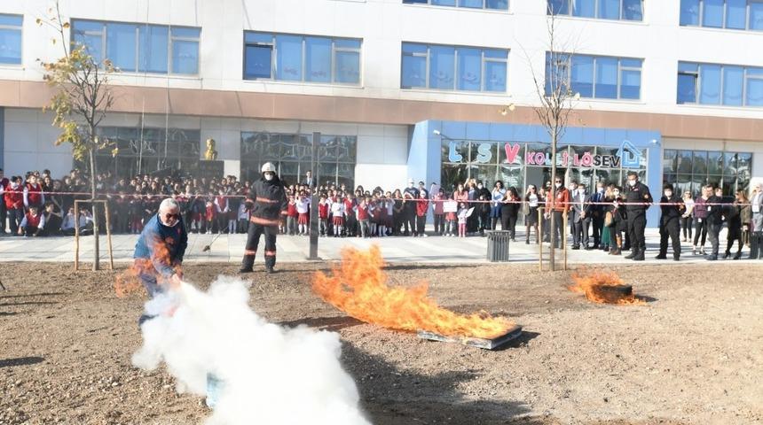 Ankara B&uuml;y&uuml;kşehir Belediyesinden L&ouml;semili &Ccedil;ocuklar Haftası etkinliklerine destek